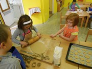 Pečení perníčků